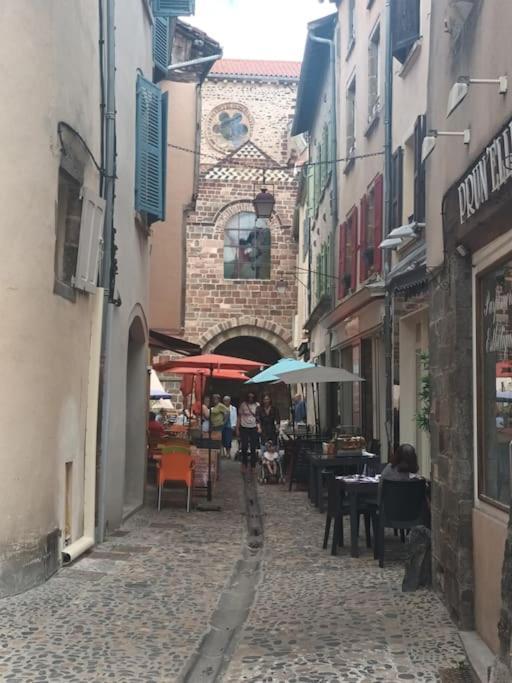 Chez David - Vacances Sous Les Toits Brioude Luaran gambar